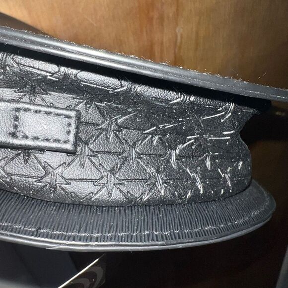 Shane Dawson/Jeffree Star Pig Crossbody - Picture 13 of 16